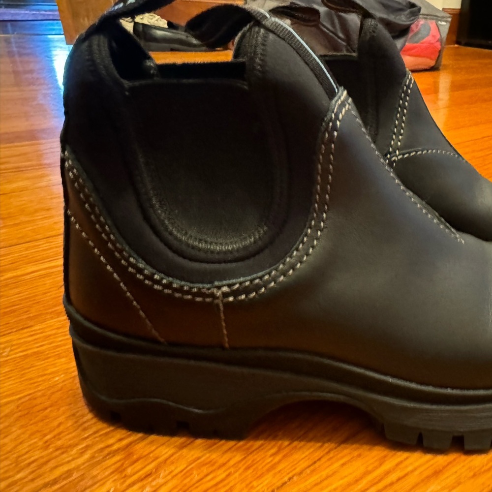 Prada Chelsea Boots - Black Leather - Size 9 - New - Picture 3 of 12